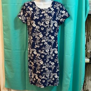 Old Navy Pattern Dress Size M